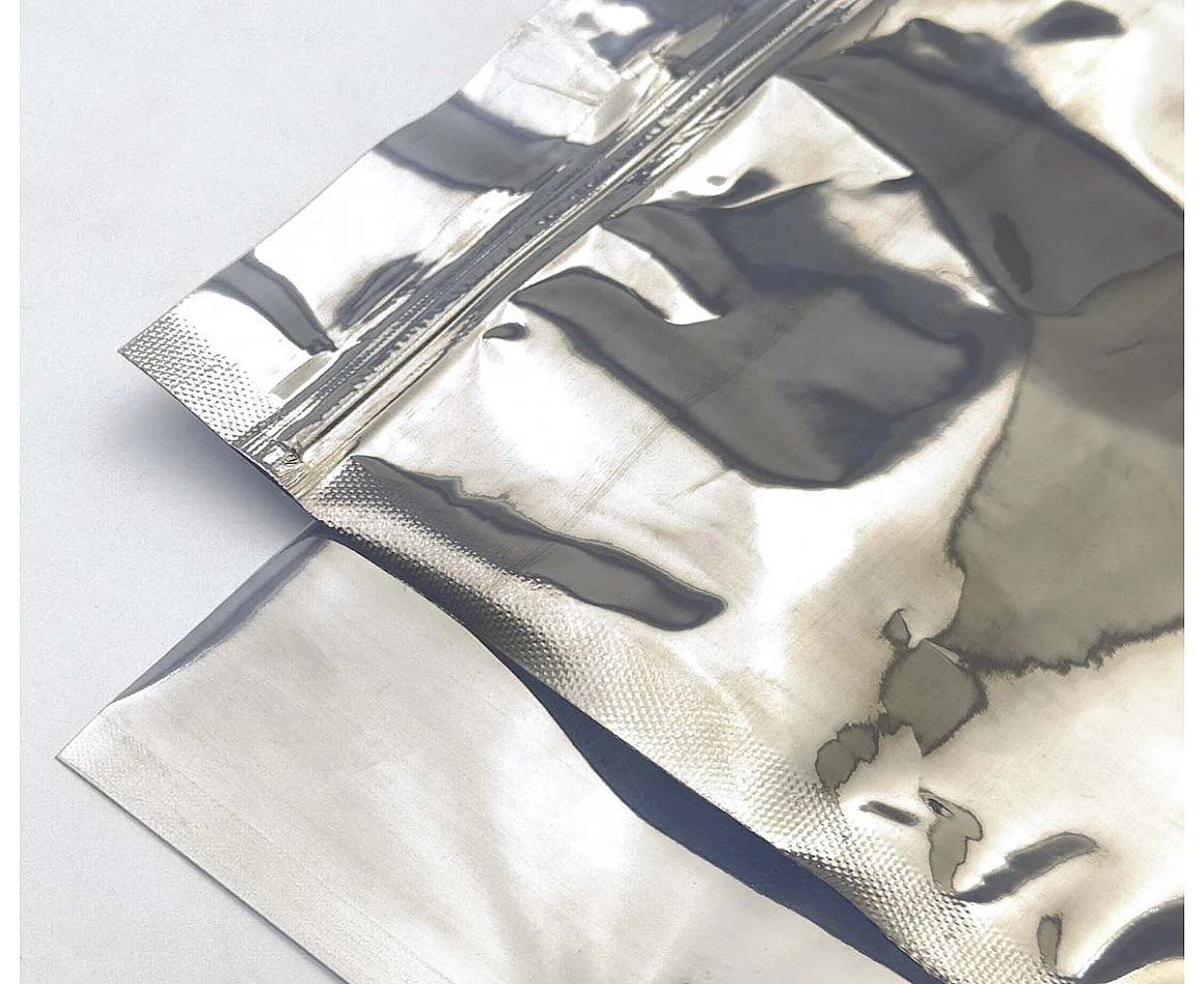 Антистатический пакет с zip-защелкой 178x381 мм