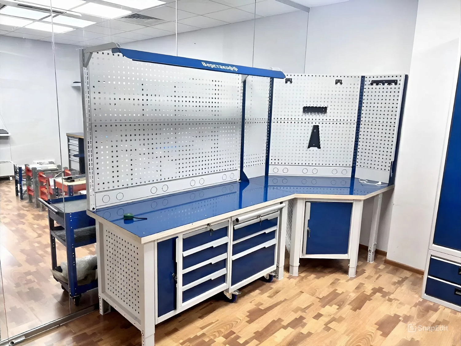 CTR 1432.S7L6.4-1 Верстак слесарный 1670x1393x743 мм