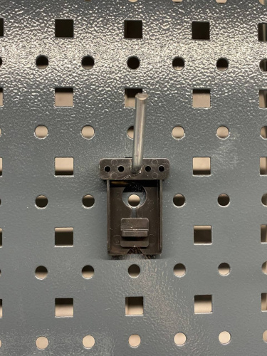 Крючок наклонный 50 мм